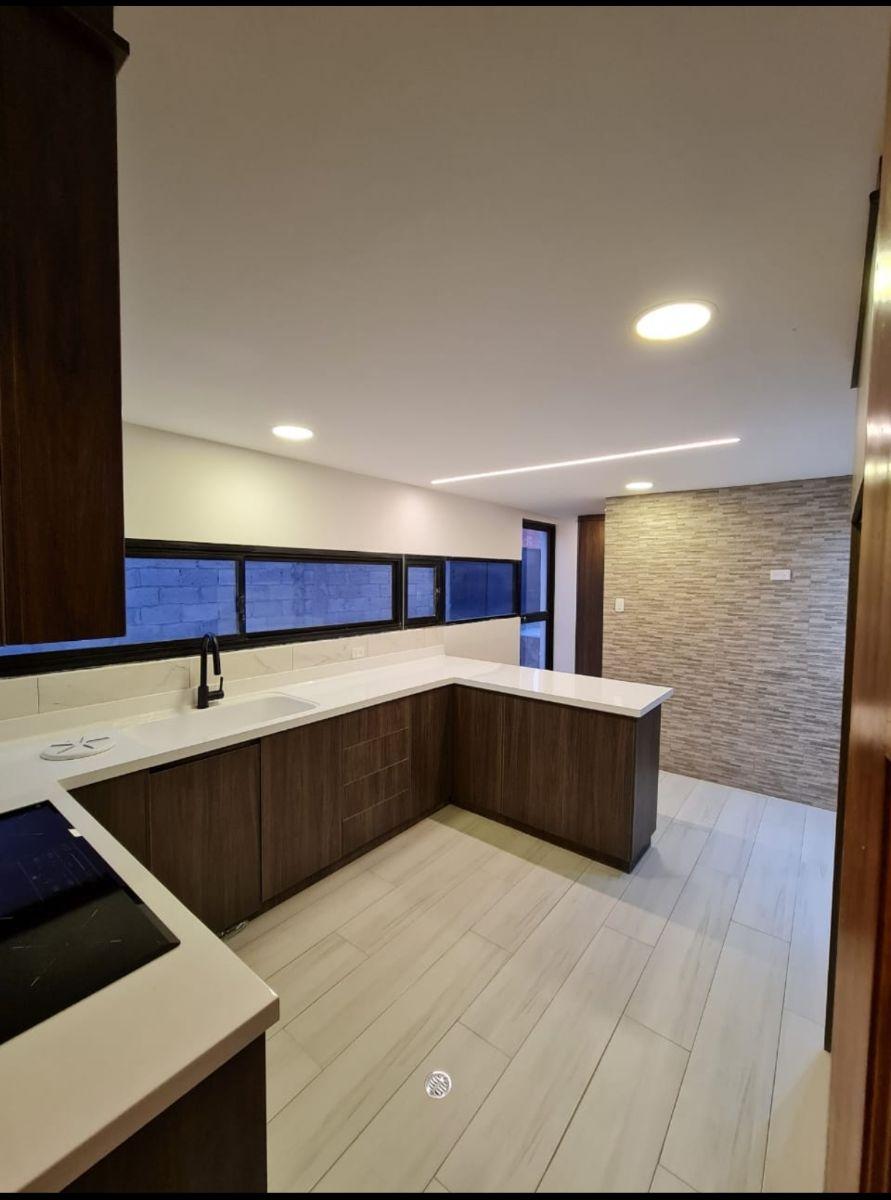 Venta Departamento Duplex Jardines de El Batàn Urbanización Cerrada $200.000 — imagen 6