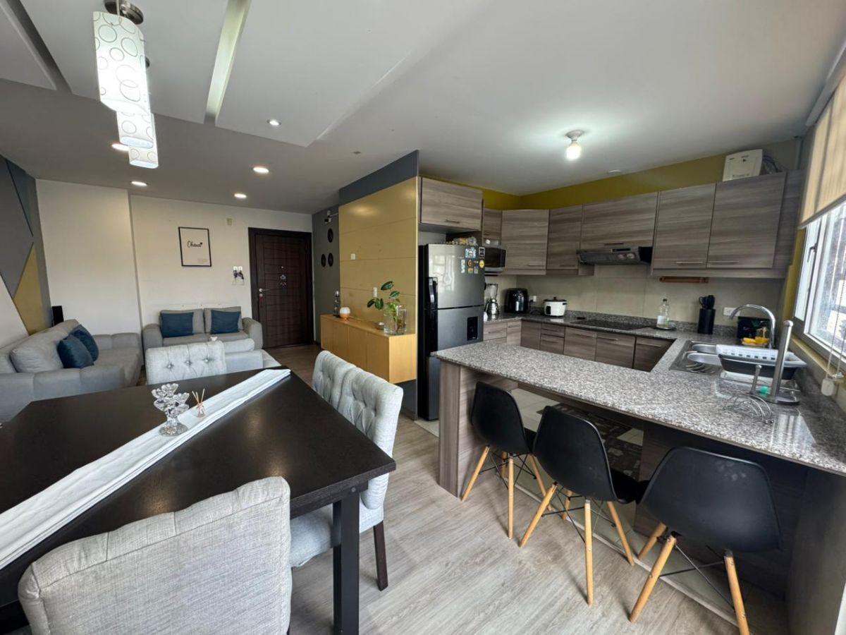 En Venta Departamento de 2 Dorm. de 123 m² en La Eloy Alfaro — imagen 8