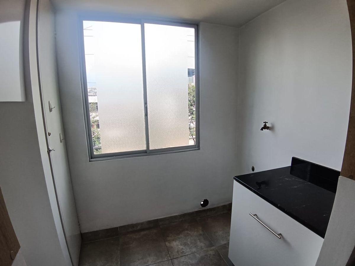 Venta de Dpto con Balcon sector Plataforma Gubernamental Sur — imagen 3