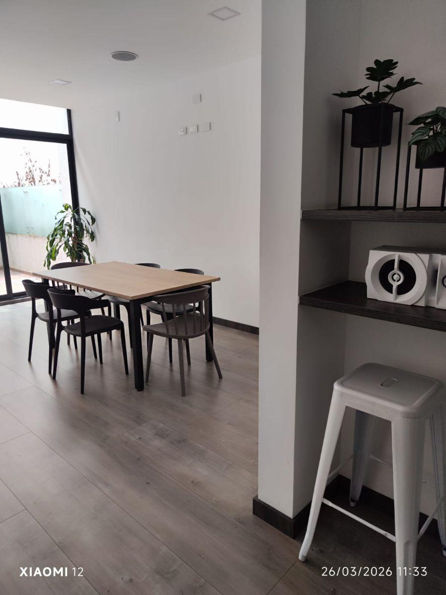 Departamento de 100 m² con 2 Dorm. en Venta en Monteserrín — imagen 2