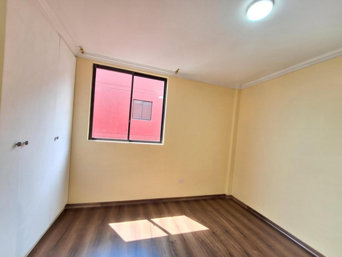 Departamento en Venta, 3 Dorm., Parqueadero, 5to Piso. Universidad Israel — imagen 4