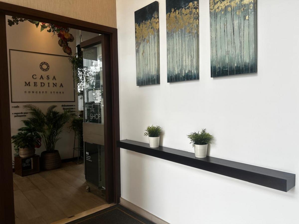 De Venta Exclusivo Departamento en Bosmediano y 6 de Diciembre — imagen 8