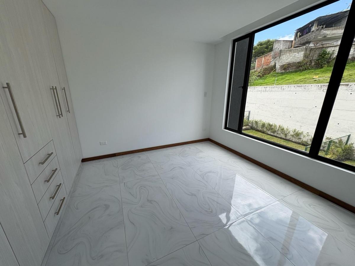 Casa - Tumbaco — imagen 4