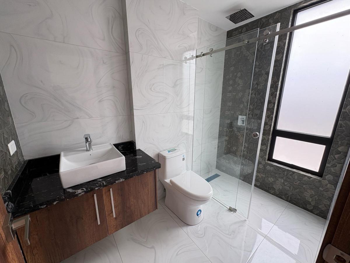Casa - Tumbaco — imagen 3