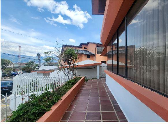 Re/max Futuro Vende Terreno en Cumbaya Santa Lucía — imagen 9