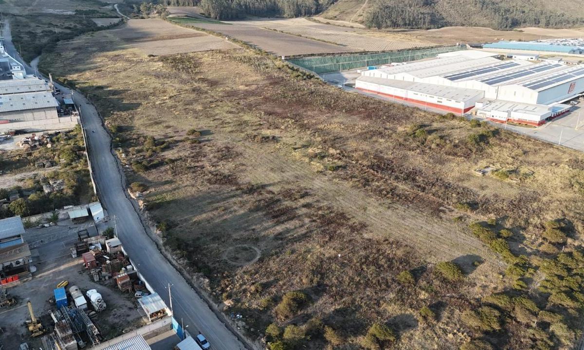 Vendo Terreno Industrial Sector Calacali 2 Hectáreas Sobre La Vía, Remate — imagen 6
