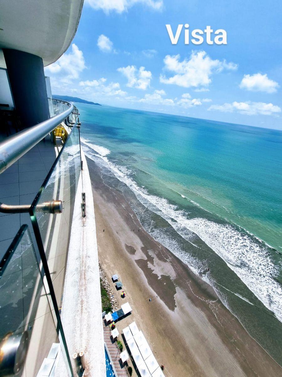 Vendo Departamento con Hermosa Vista Piso 22 Grand Diamond Beach Tonsupa 2 Dormi, Balcón 2 Baños — imagen 9