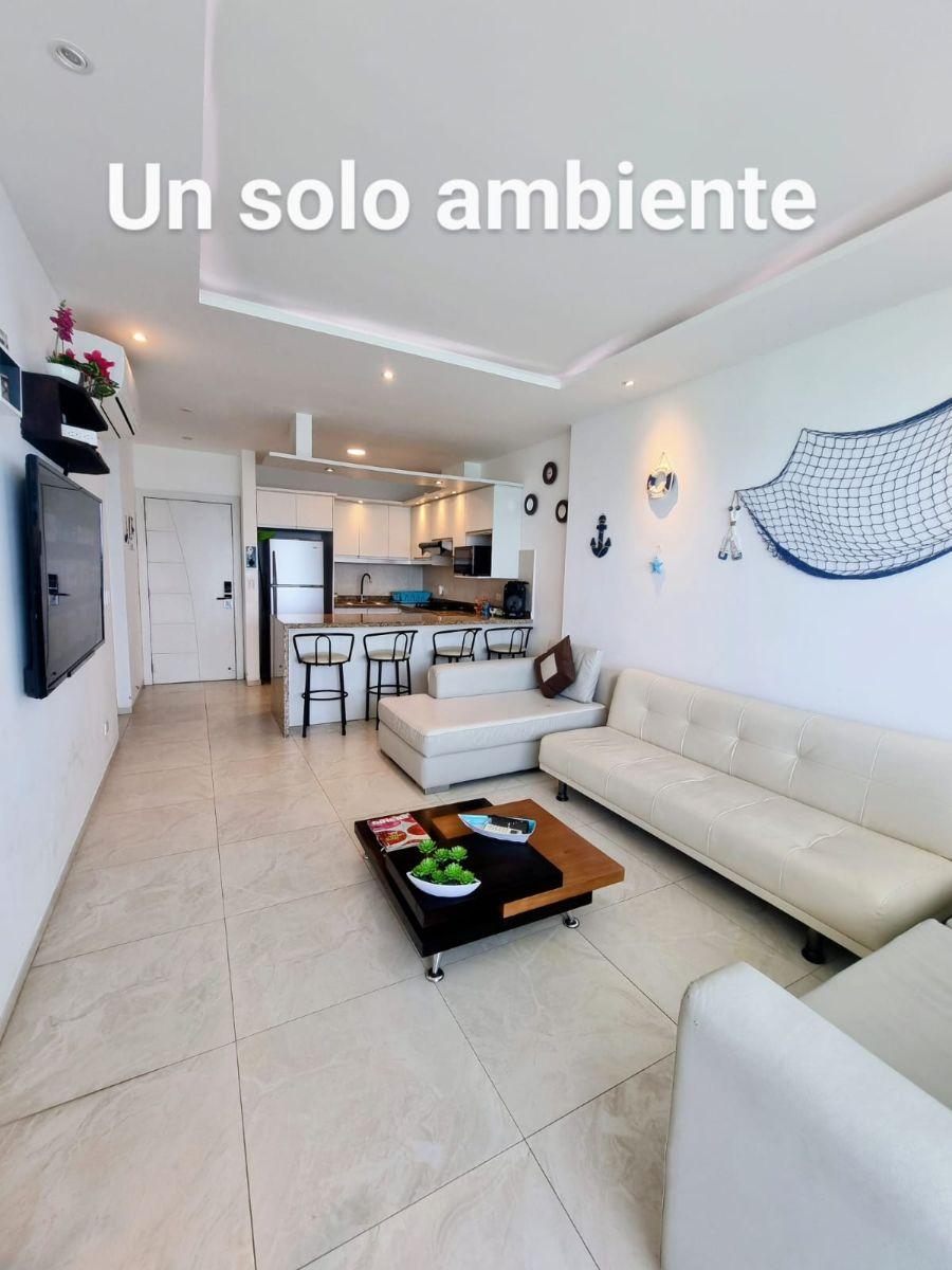 Vendo Departamento con Hermosa Vista Piso 22 Grand Diamond Beach Tonsupa 2 Dormi, Balcón 2 Baños — imagen 8