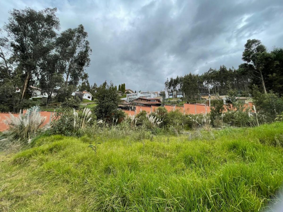 Terreno en Venta Exclusivo Sector: San Joaquin, Azuay — imagen 2