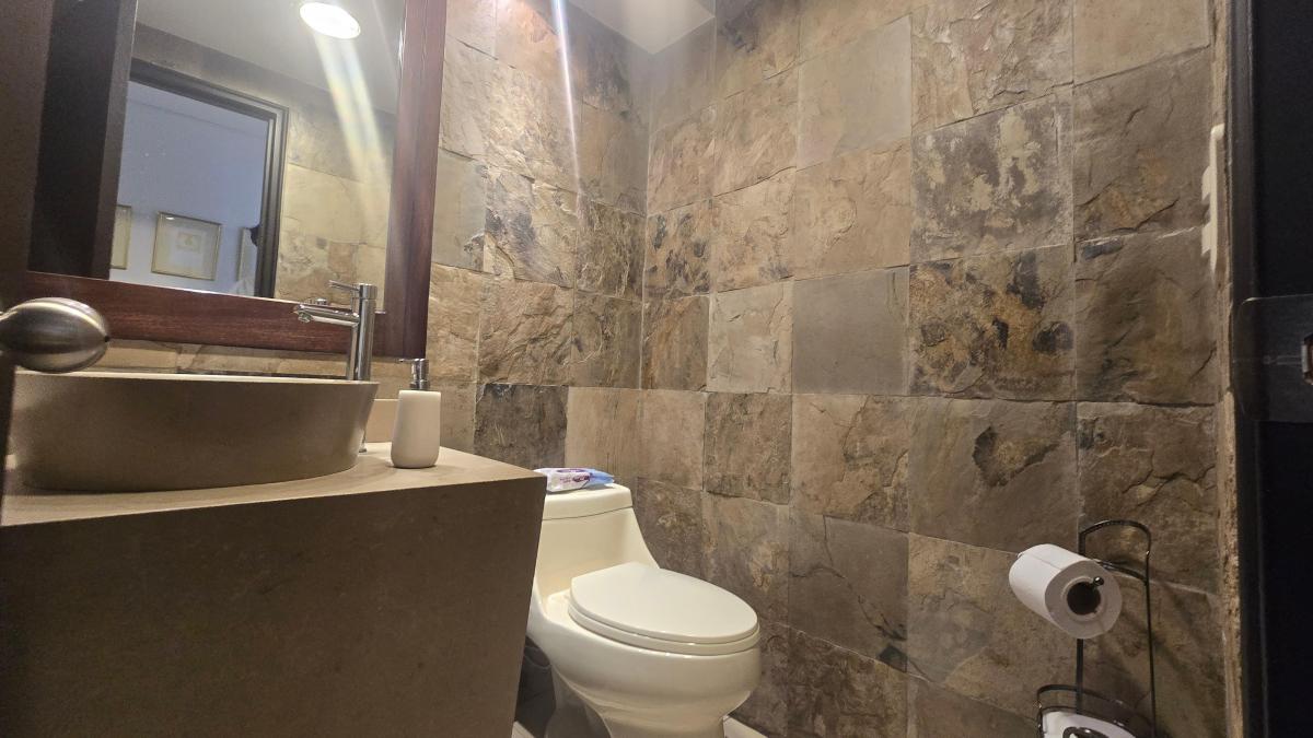 Departamento Totalmente Remodelado en Bosmediano | Amplios Espacios y Excelente Ubicació — imagen 7