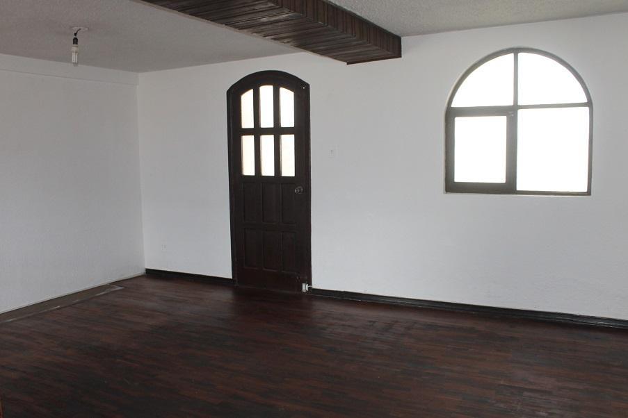 Vendo Terreno con Casa Antigua - Sector Batán Alto - Excelente Ubicación — imagen 7