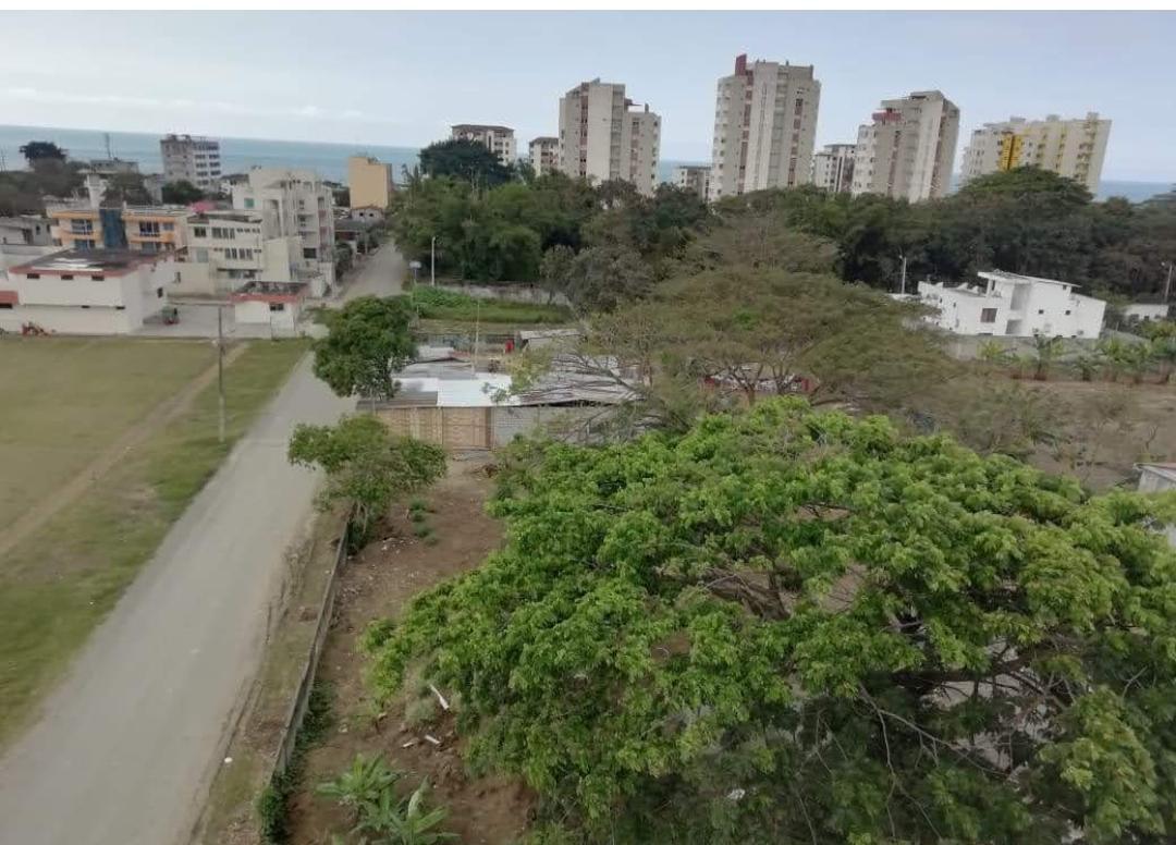Terreno Esquinero en Venta 3160 m² Cerca de La Playa – Tonsupa, Esmeraldas — imagen 8