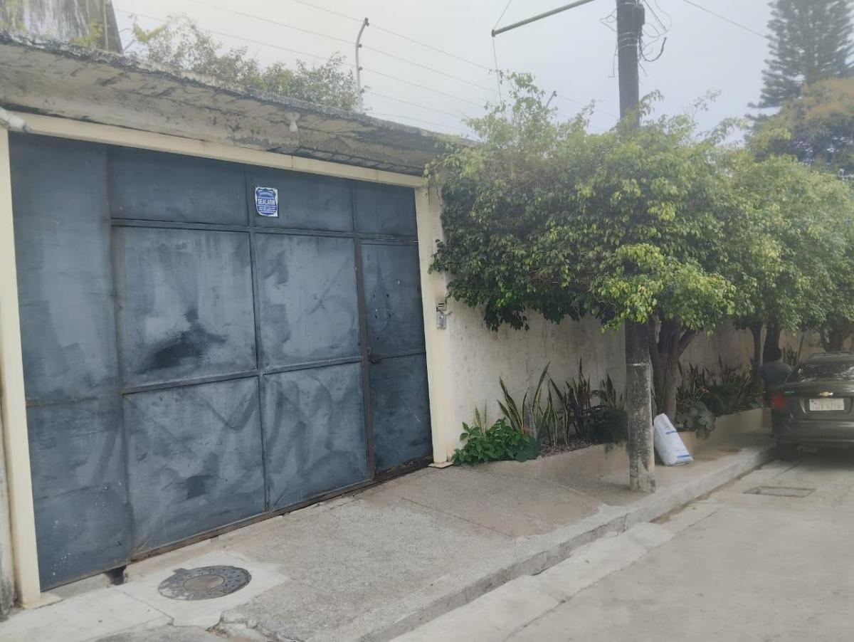 Venta de Terreno con Piscina y Construcción – Urbanización Santa Cecilia (Wy), Guayas — imagen 10