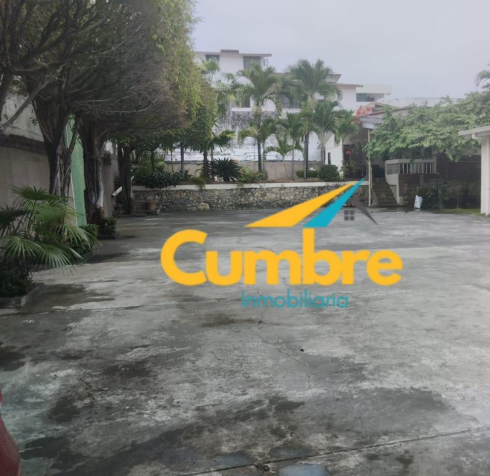 Venta de Terreno con Piscina y Construcción – Urbanización Santa Cecilia (Wy), Guayas — imagen 2