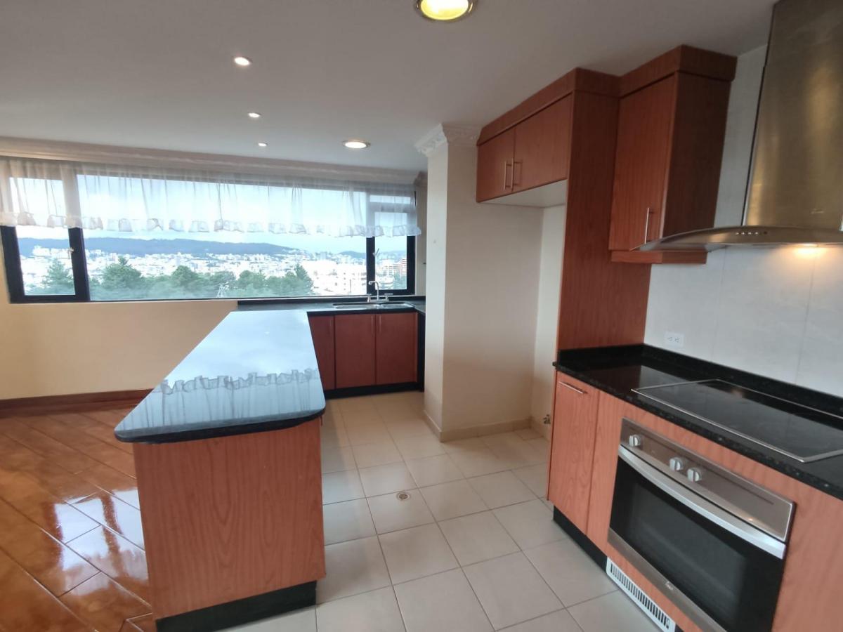 C/ El Bosque, Departamento de 135 m² en Venta, La Mejor Vista de La Ciudad — imagen 7