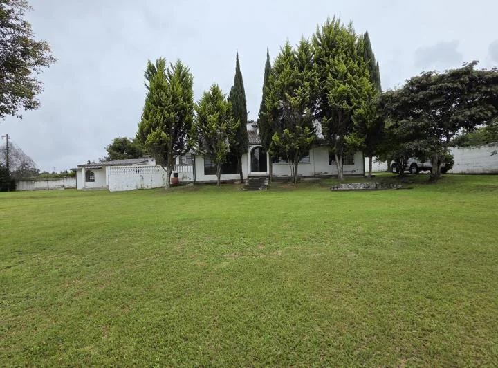 En Venta Terreno Amplio en Tumbaco - Ideal Para Proyecto Residencial — imagen 1
