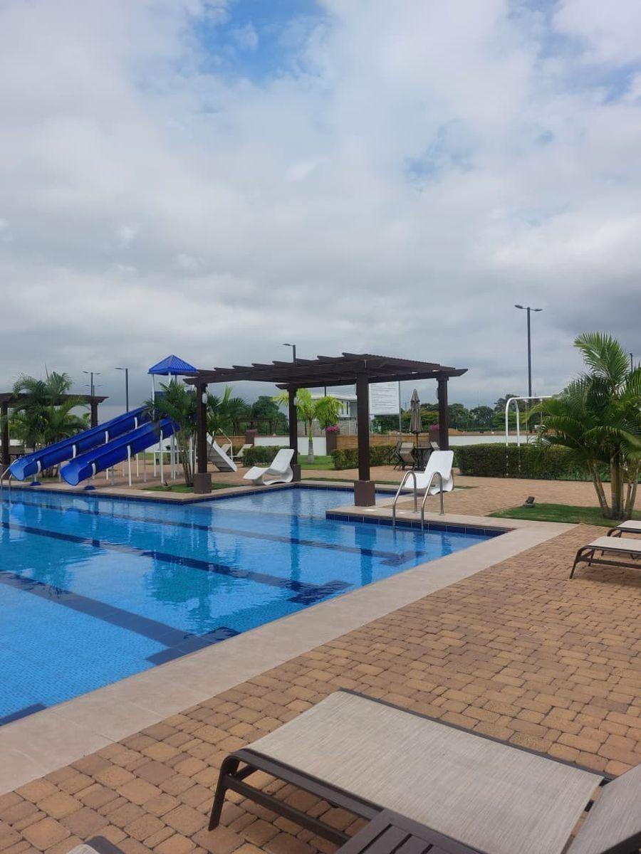 Terreno de 274 m² en Venta en Samborondón, Isla Celeste, Guayas — imagen 6