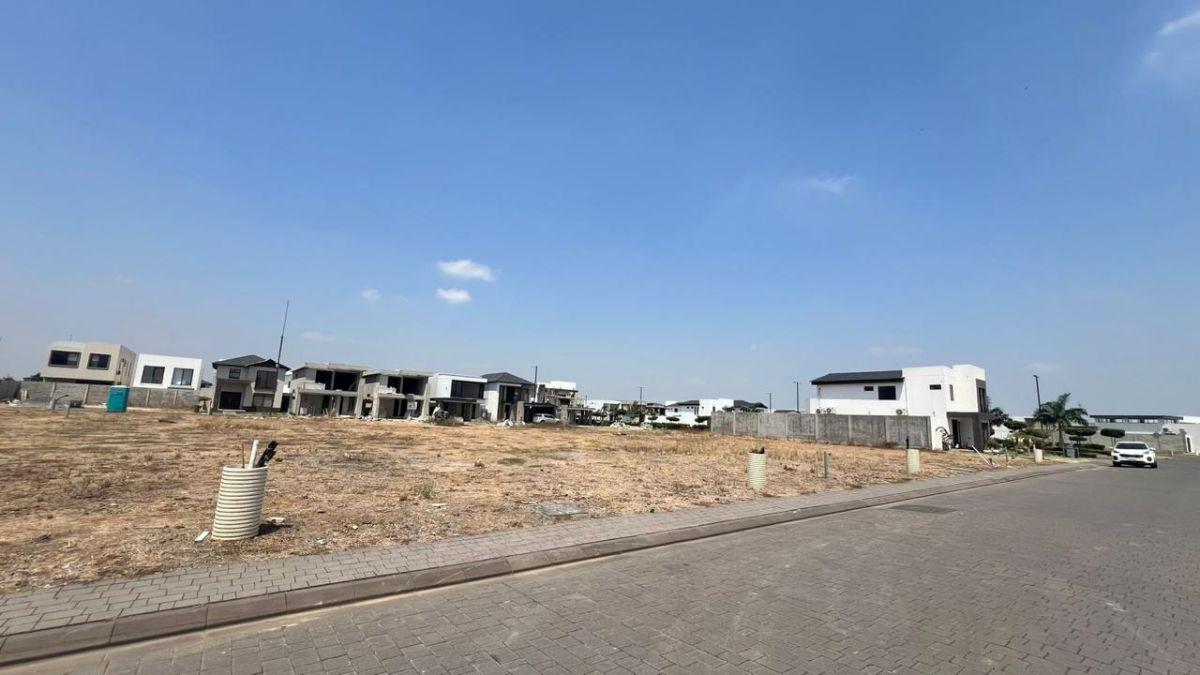 Terreno de 274 m² en Venta en Samborondón, Isla Celeste, Guayas — imagen 2