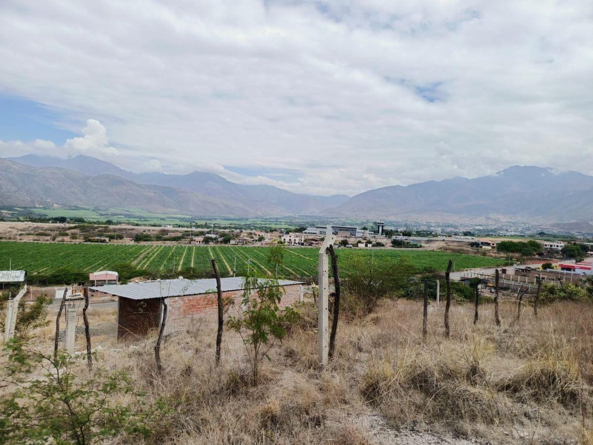 Venta de Hermoso Terreno en Catamayo, Loja, Ecuador Frente Al Aeropuerto — imagen 9