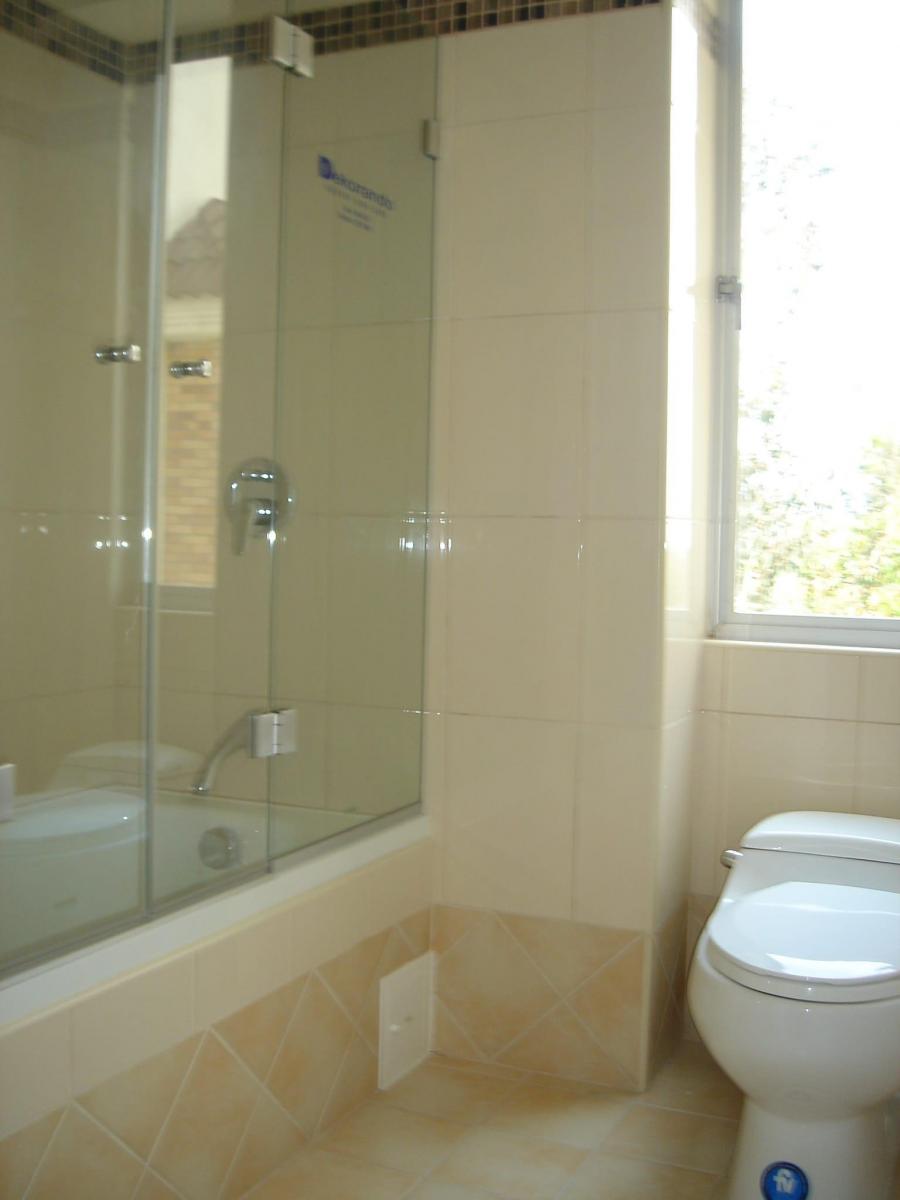 Venta de Apartamento en Monteserrin Cerca del Colegio Liceo Internacional. Provincia de Pichincha — imagen 6