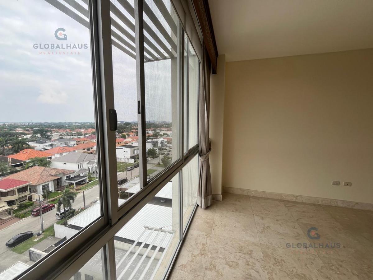 Venta de Departamento con 3 Habitaciones en Urb. Guayaquil Tenis m. H. Guayas — imagen 4