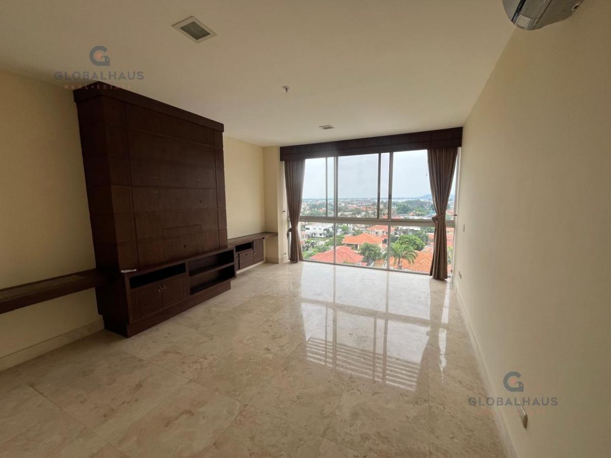Venta de Departamento con 3 Habitaciones en Urb. Guayaquil Tenis m. H. Guayas — imagen 3