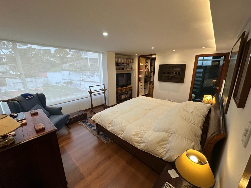 Quito Tenis Vendo Lindo Departamento en Edificio con Buenas Areas Comunales — imagen 7