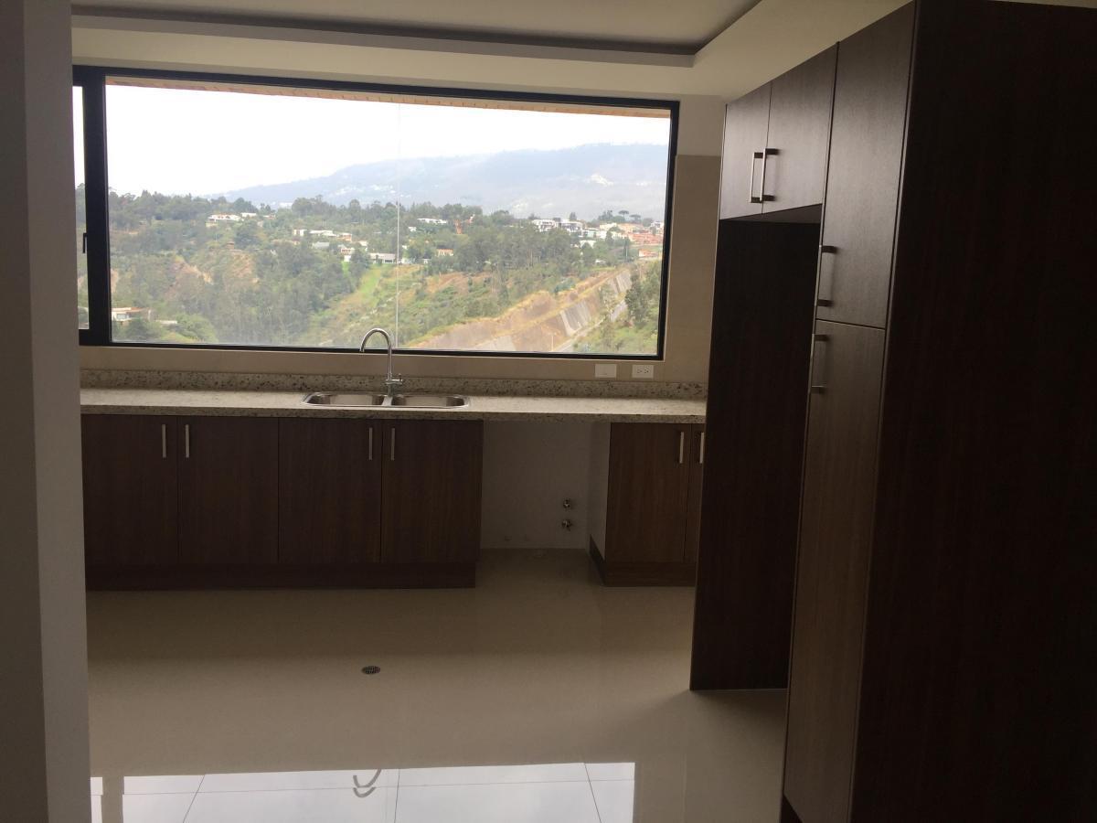 Cumbaya - La Primavera Departamento en Venta por Estrenar. Linda Vista Al Valle — imagen 2