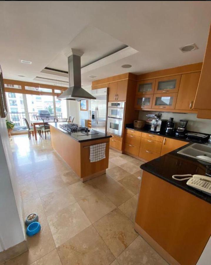 Quito Departamento de Venta en Conjunto Residencial Exclusivo Sector Quito Tenis — imagen 10