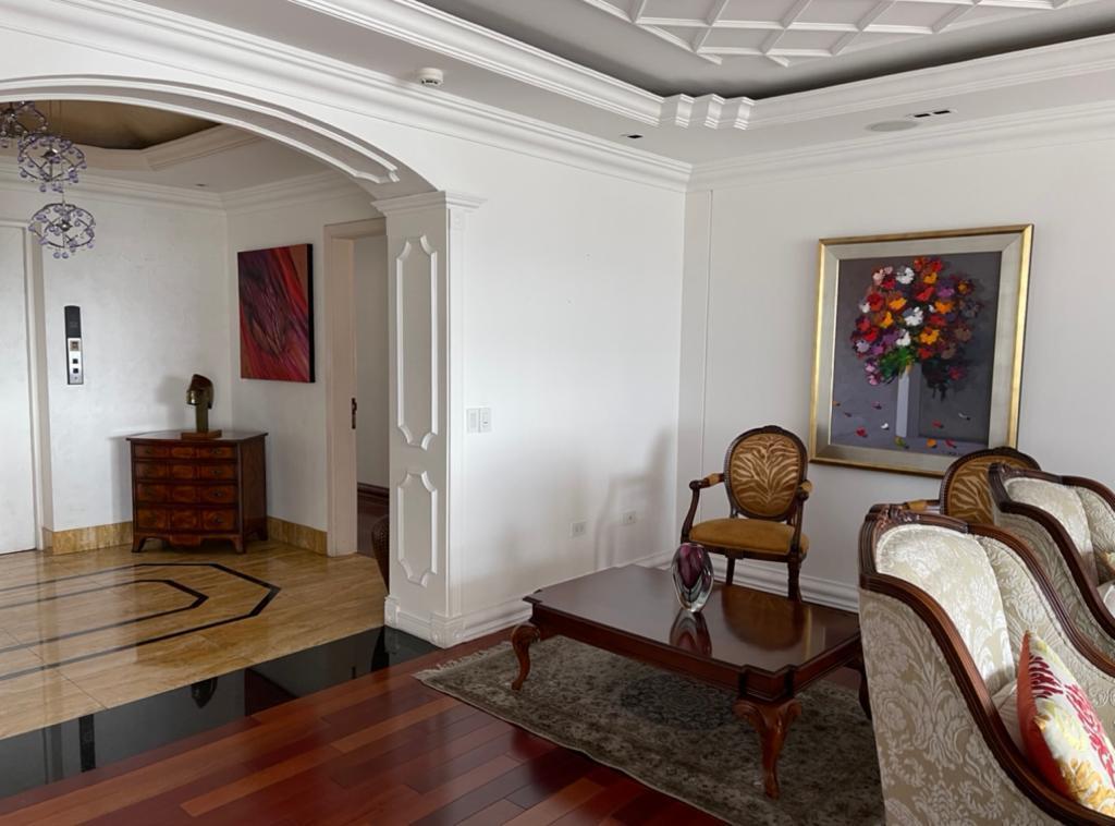 Quito Departamento de Venta en Conjunto Residencial Exclusivo Sector Quito Tenis — imagen 6