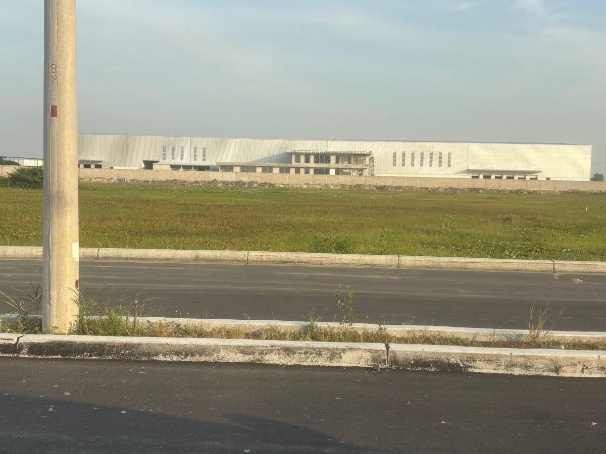 Vendo Terreno Industrial - Comercial en Samborondón, en Centro Empresarial E Industrial, Guayas — imagen 8