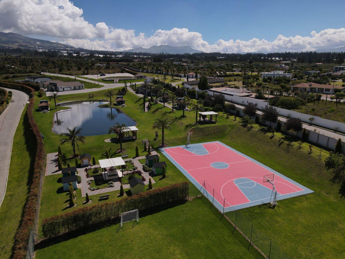En Venta Lotes de Terreno Dentro de Urbanizacion de Lujo – Tabacundo — imagen 6