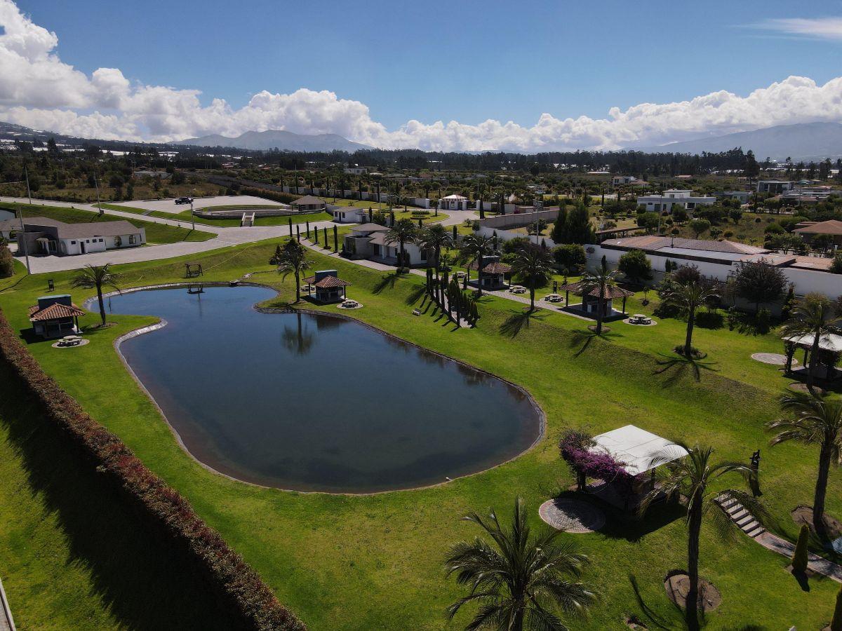 En Venta Lotes de Terreno Dentro de Urbanizacion de Lujo – Tabacundo — imagen 4