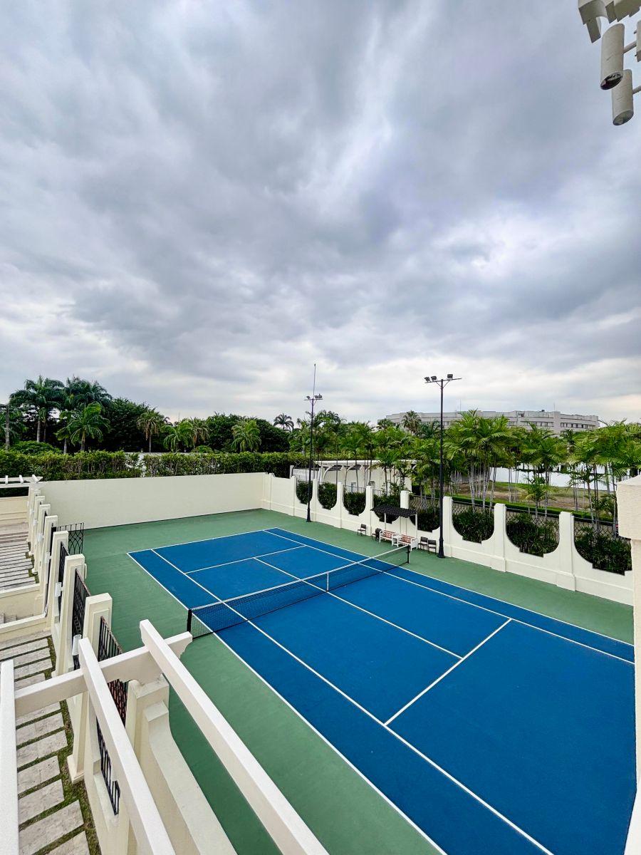 Plaza Lagos, Terreno en Venta 1033 m² Etapa Delago, Frente Al Parque, Guayas — imagen 6