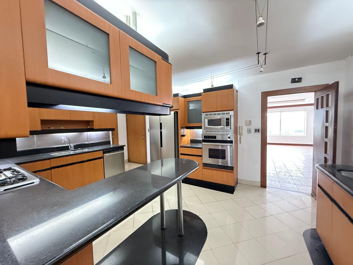 Vendo Departamento en Zona Ceibos, Guayas — imagen 8