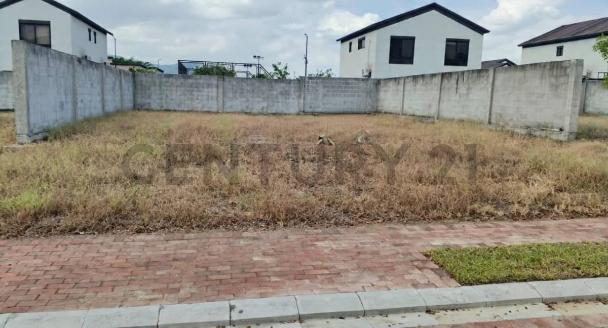 Terreno de Oportunidad en Venta, Urbanización Costasol, Vía a La Costa, Guayas — imagen 2