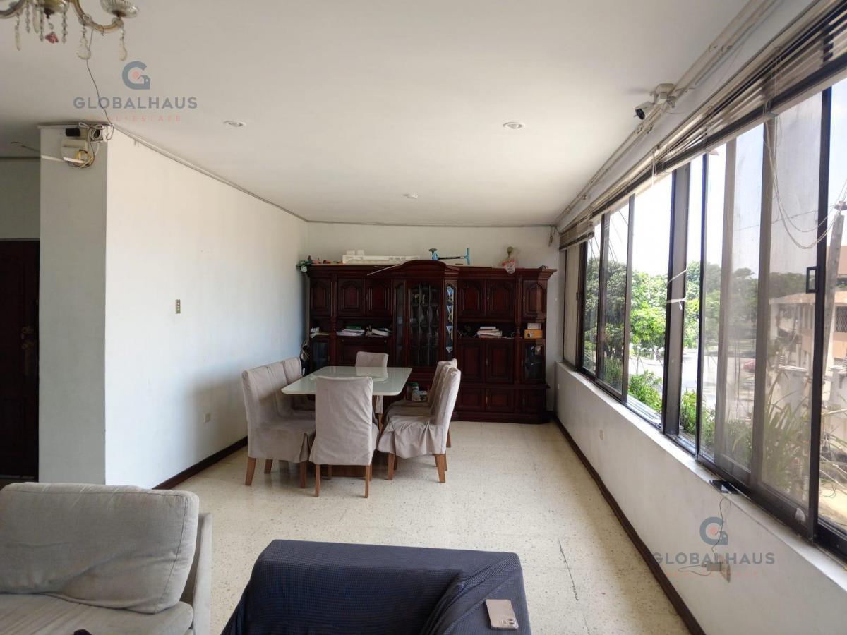 Venta de Departamento en Sur de Guayaquil, Urb. La Saiba, 5 Habitaciones. L. B. Guayas — imagen 4