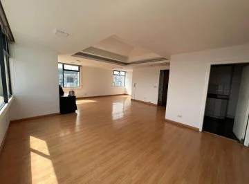 Sector La Carolina, en Venta y Renta en Edificio Corporativo Oficina de 119,38 m² — imagen 3