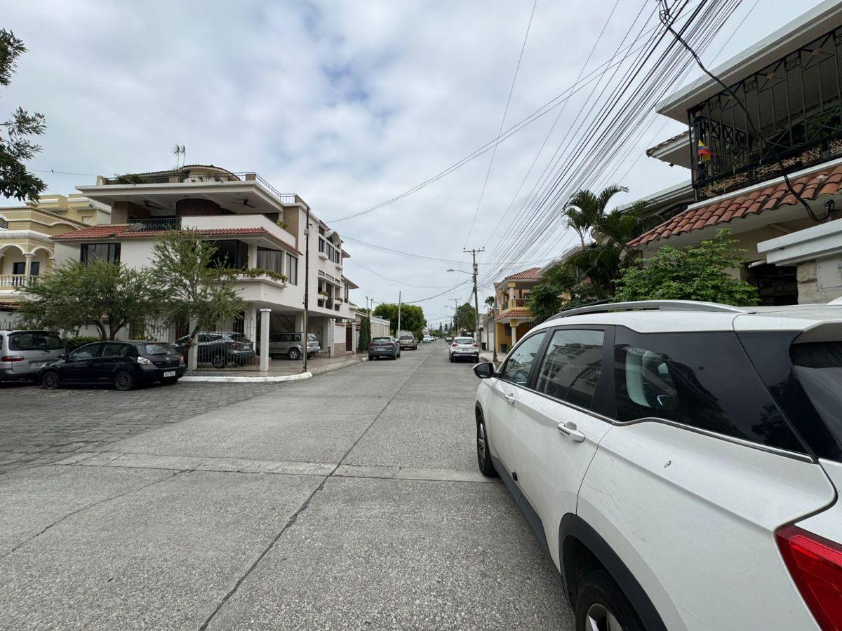 Terreno Urb Aquamarina - Samborondon, Guayas — imagen 5