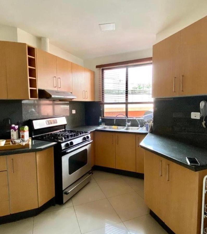 Samborondon Km 4 Departamento Planta Baja Vista Al Rio en Venta, Guayas — imagen 9