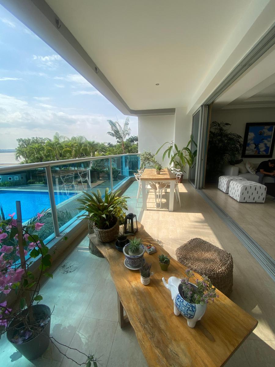 Vendo Departamento con Vista Al Río Samborondon, Guayas — imagen 9