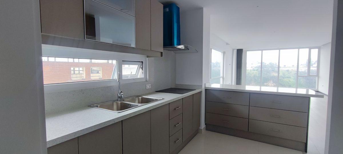 H/ Monteserrin, por Estrenar Departamento 3 Dorm. con Vista — imagen 6