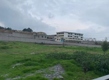 Terreno de Renta Av 6 de Diciembre y Santa Lucia — imagen 2