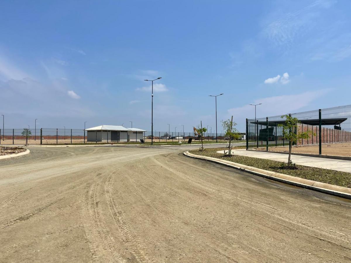 Terrenos en Venta 744 m² - Ideal Para Ofibodegas - Vía Durán Boliche, Guayas — imagen 2