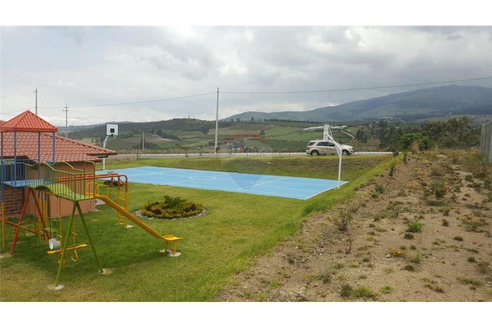 Oportunidad Ultimo Lote de 2093 m² Urb. Privada en Cochasqui, 45 Minutos de Quito — imagen 10