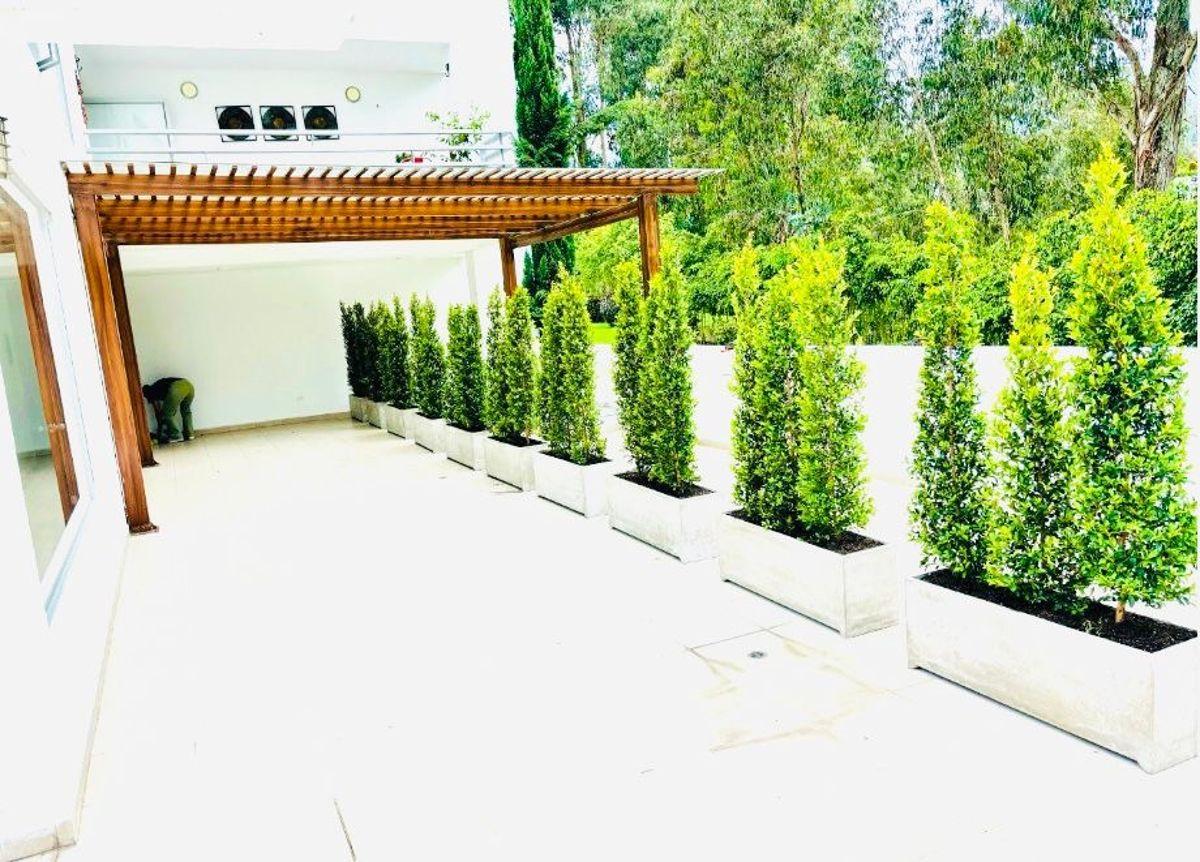 Vendo Rento Excelente Departamento Cumbaya — imagen 7