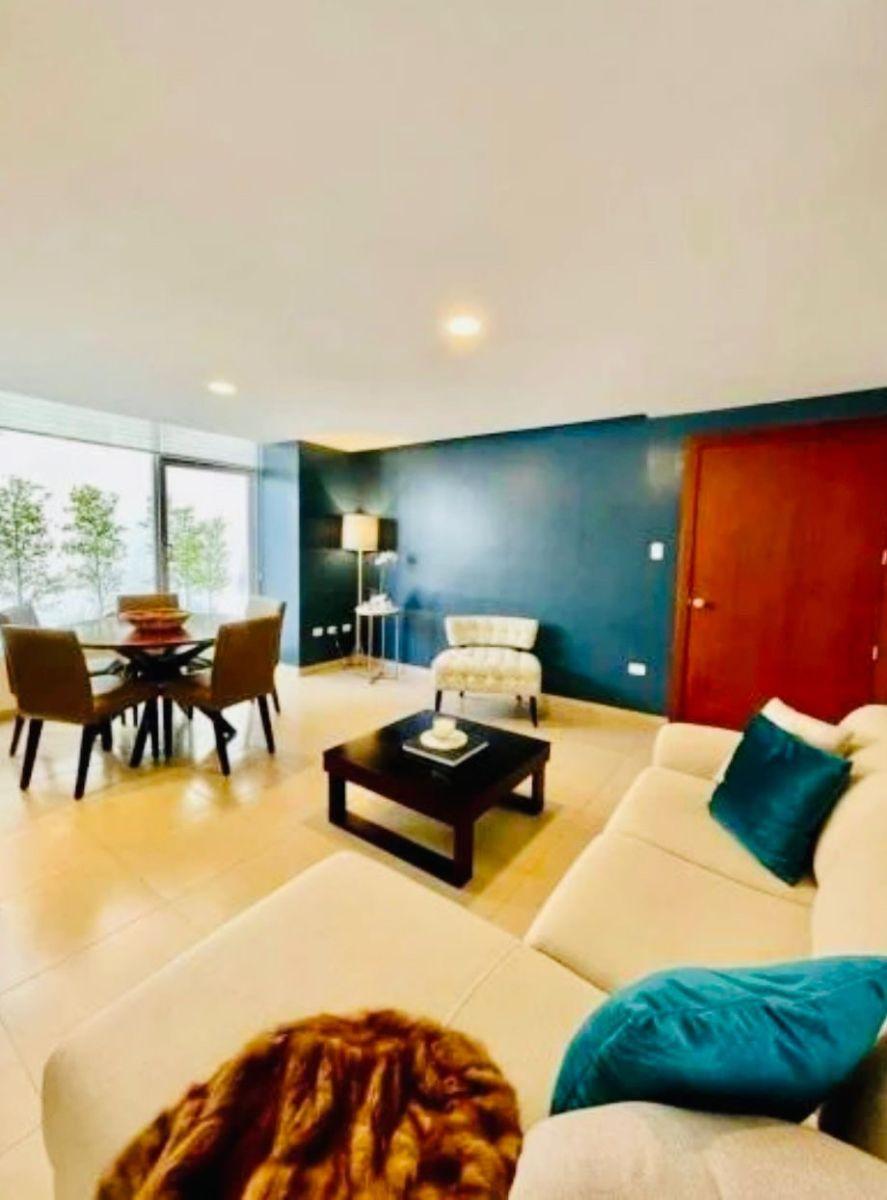 Vendo Rento Excelente Departamento Cumbaya — imagen 5