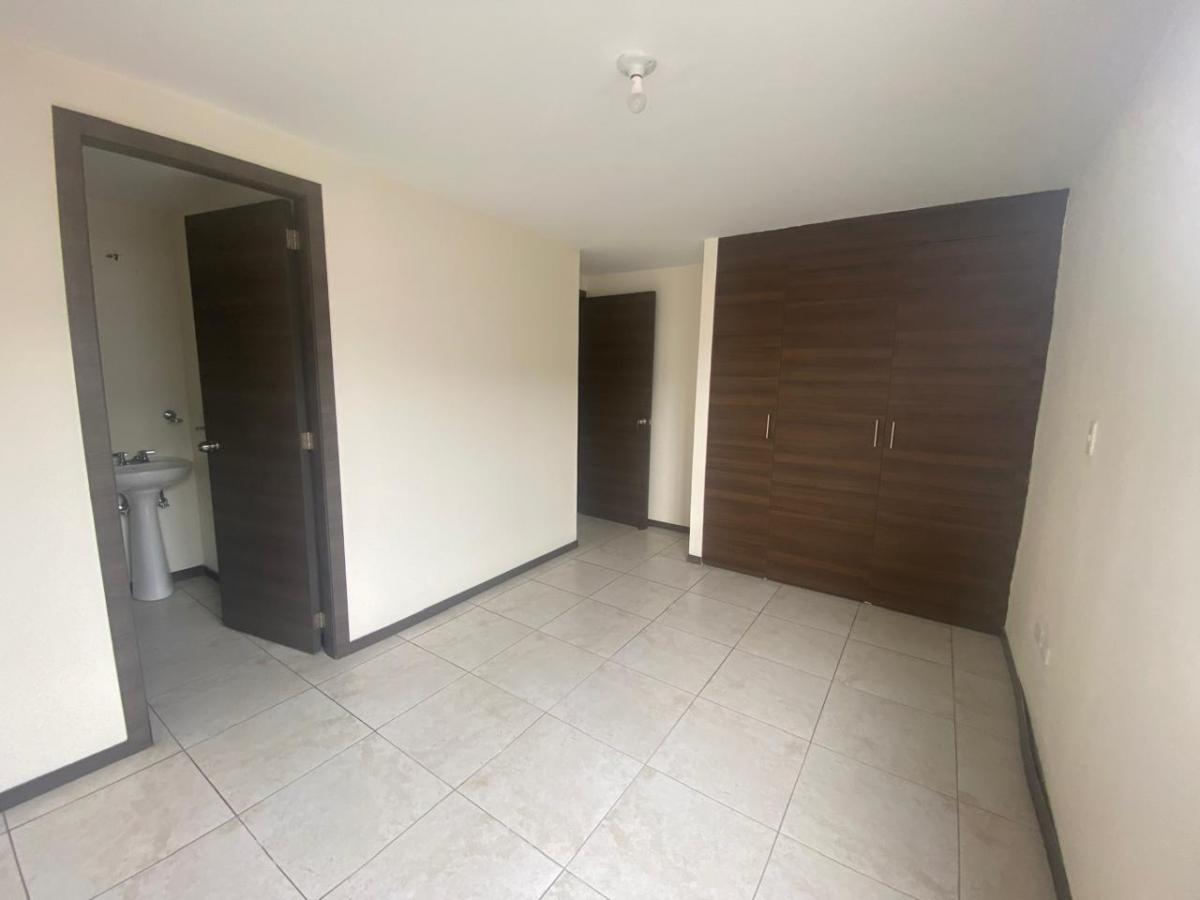 San Bartolo en Venta Conjunto Metropoli Departamento 3 Dorm. - Parqueadero — imagen 3