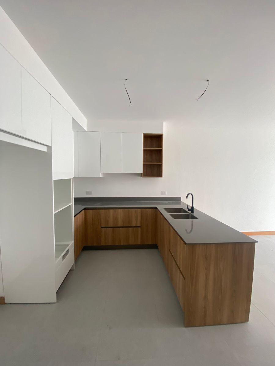 Hermoso Departamento con Terraza — imagen 9
