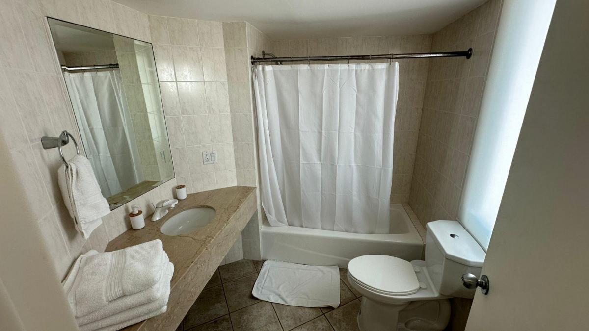 Vendo Departamento Frente Al Mar en Hotel Colon Salinas — imagen 7